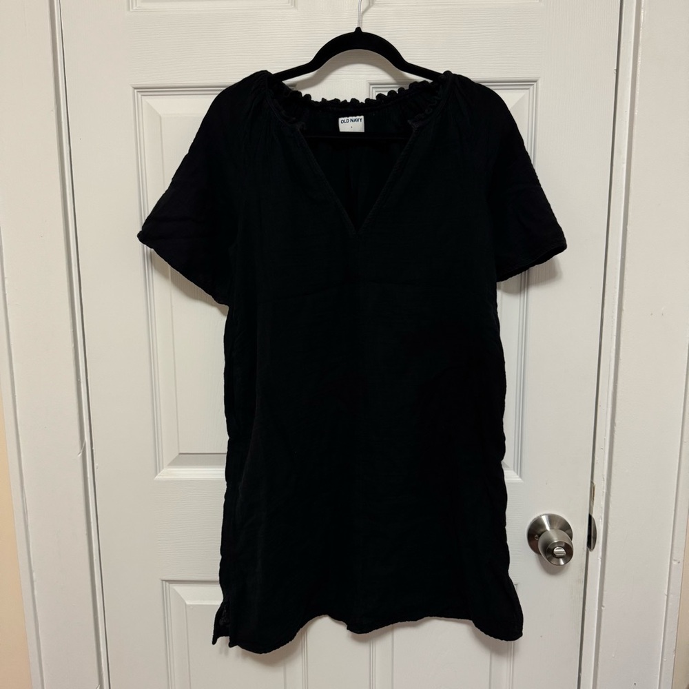Old Navy Women's Black Tunic Top